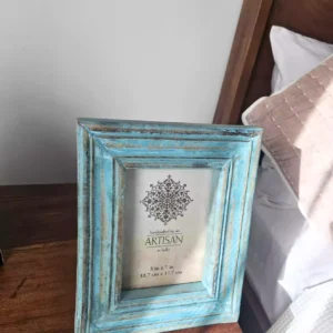 Smriti – wooden frame