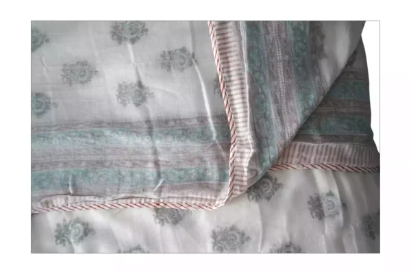 Nidra –Block Printed Cotton Comforter