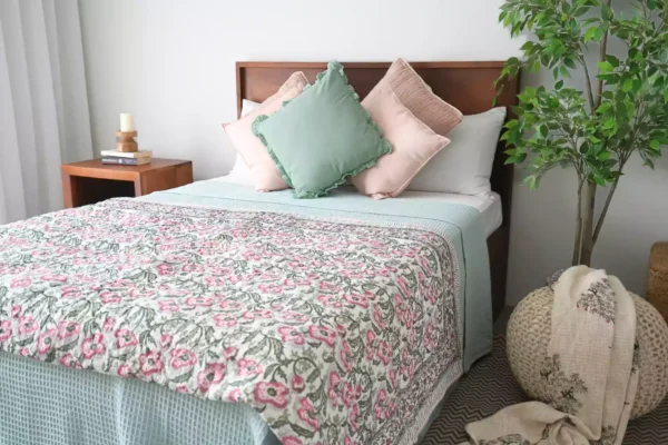 Nidra – Pink Block Printed Cotton Quilt